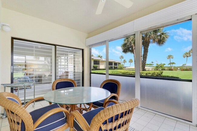 Building Photo - 275 S Beach Rd