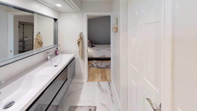 Building Photo - 68290 Hermosillo Rd