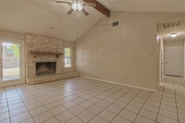 Building Photo - 914 Garden Meadow Dr