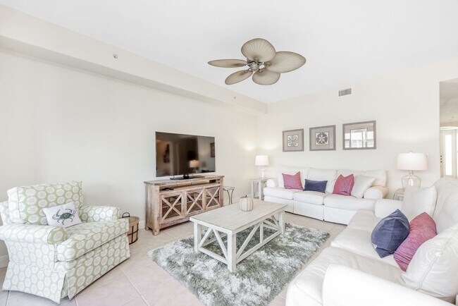 Building Photo - Annual Unit in Imperial Golf Estates
