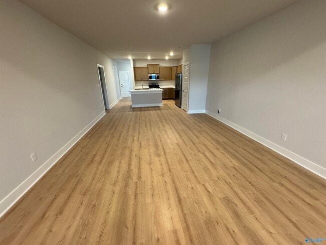 Building Photo - 12637 Whitcomb Cir
