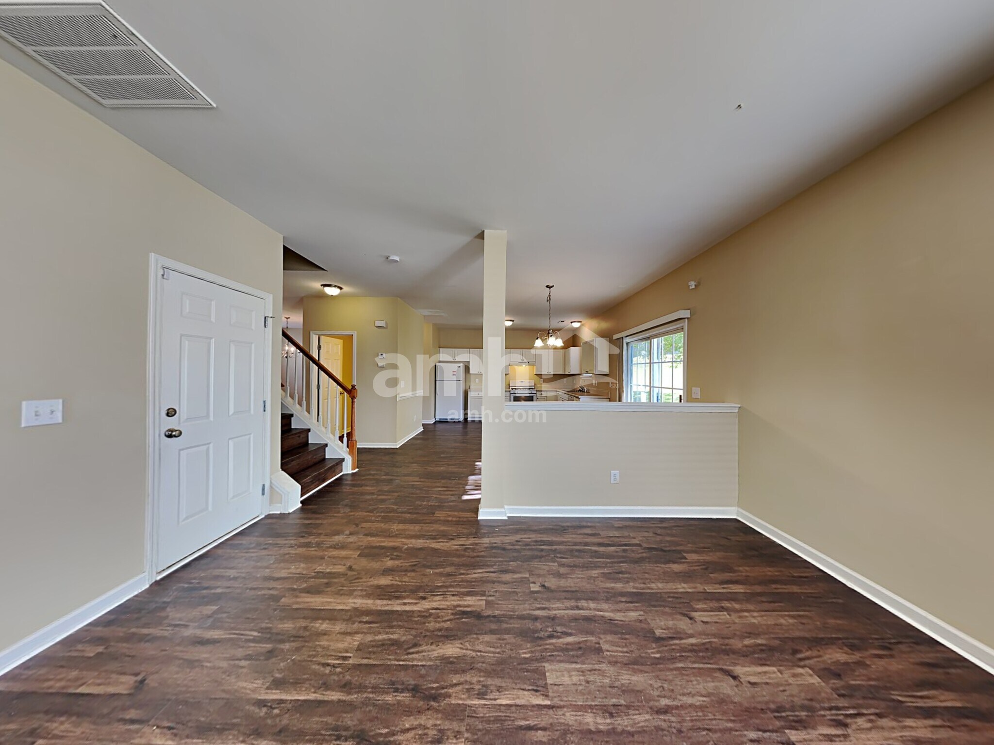 Building Photo - 7036 Spanglers Spring Way