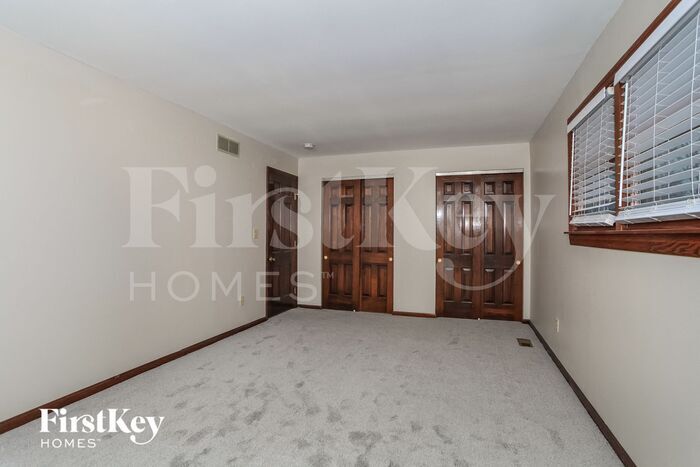 Building Photo - 1564 Parliament Ct