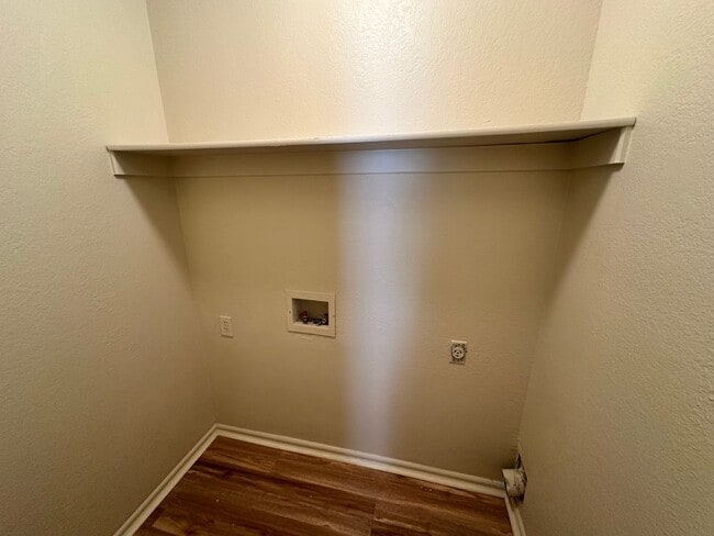 Building Photo - 3203 Conestoga Dr