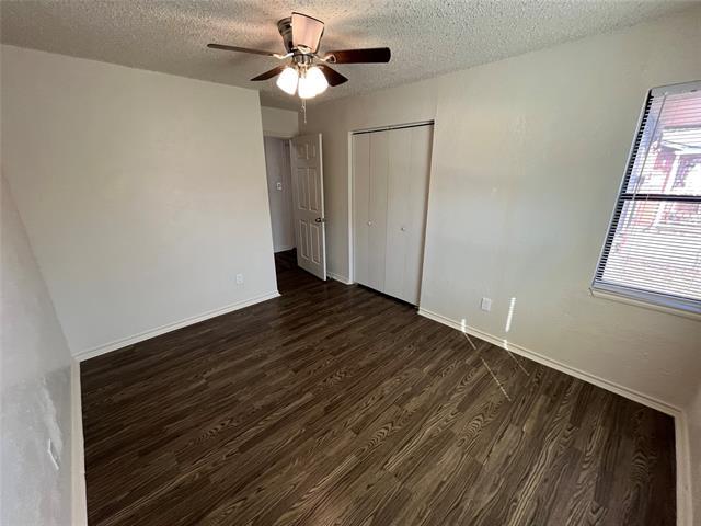 Building Photo - 1321 Woodcrest Dr