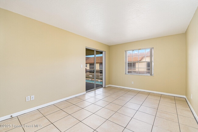 Building Photo - 2965 Sir Hamilton Cir