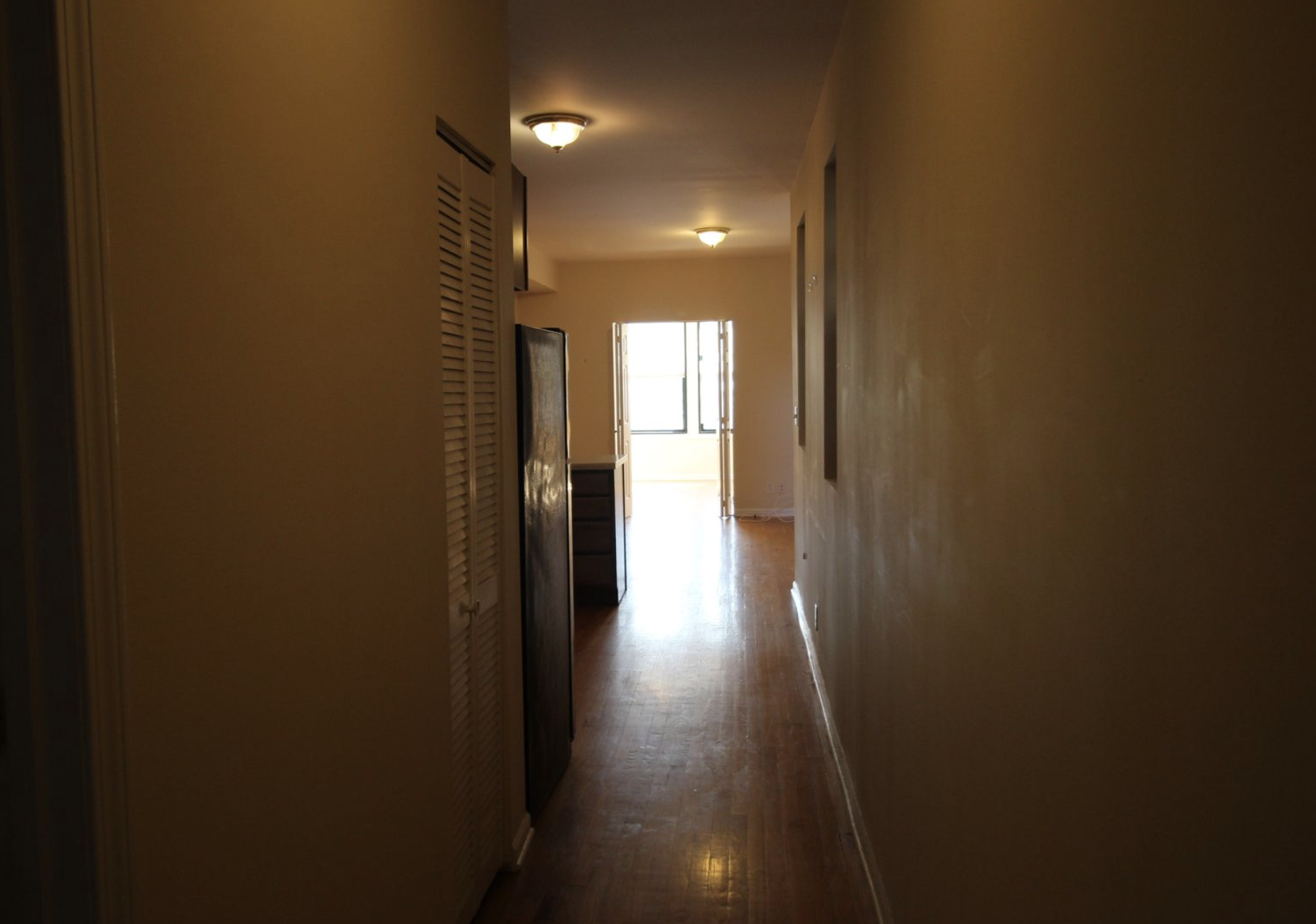 Building Photo - 3318 W Lawrence Ave