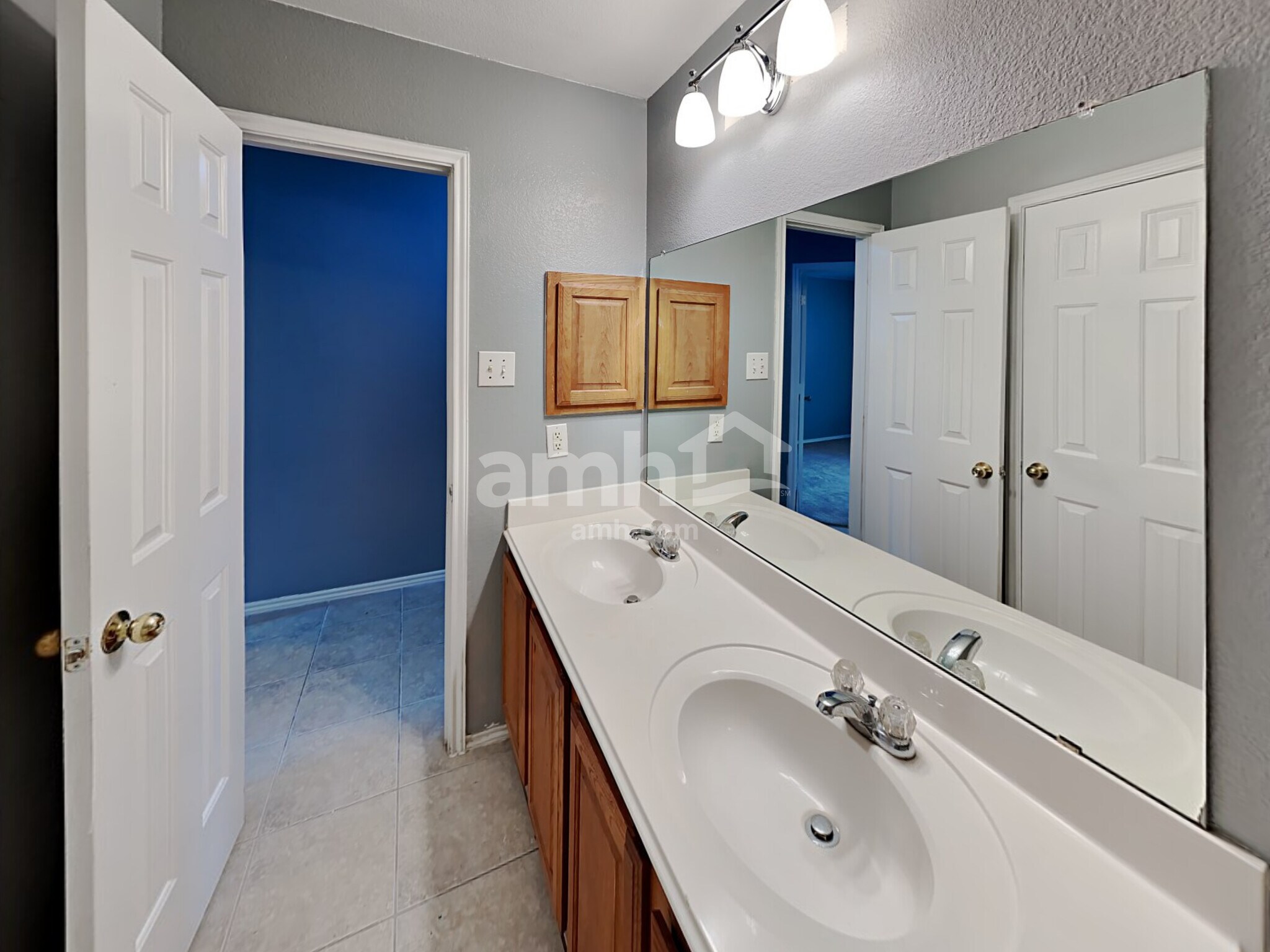 Building Photo - 8321 Brigalow St