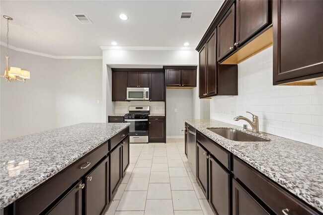 Building Photo - 3450 Talia Wood Ct