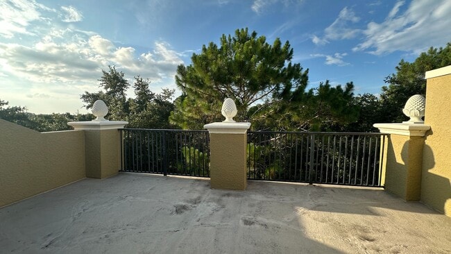 Building Photo - 3720 Messina Dr
