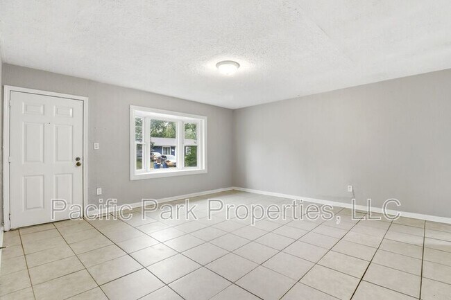 Building Photo - 8209 Gilmore Rd