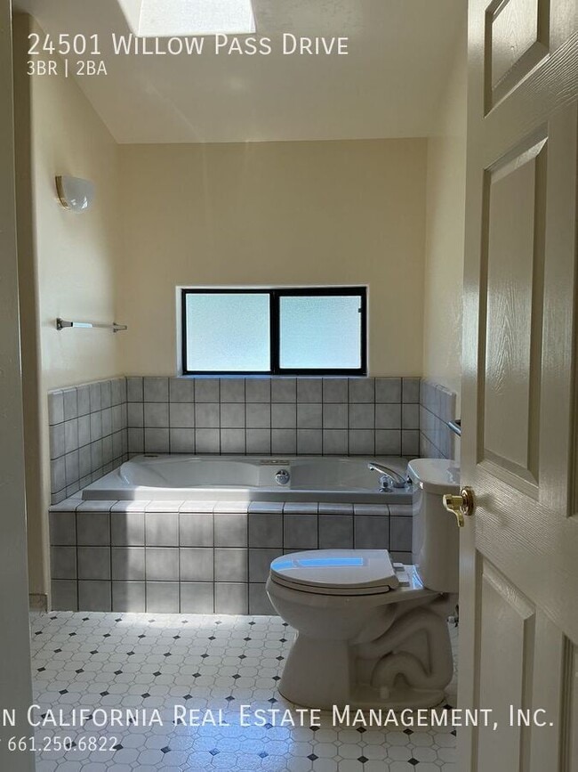 Building Photo - 24501 Willow Pass Dr