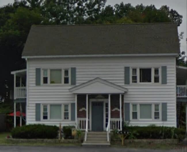Primary Photo - 93 W Broadway