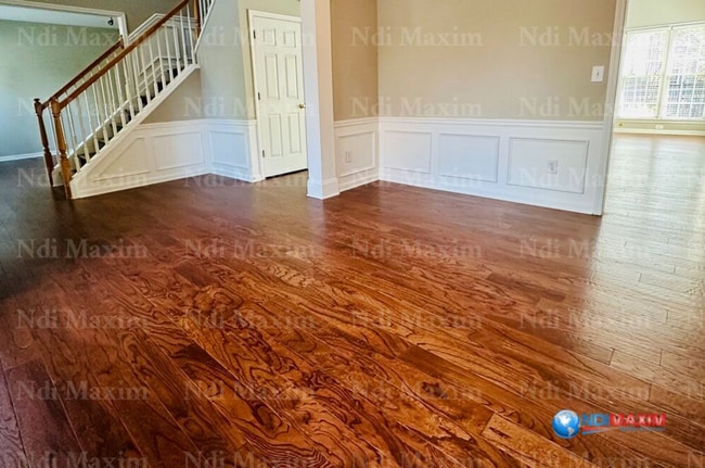 Building Photo - Beautiful house in the LAMBERT cluster in ...