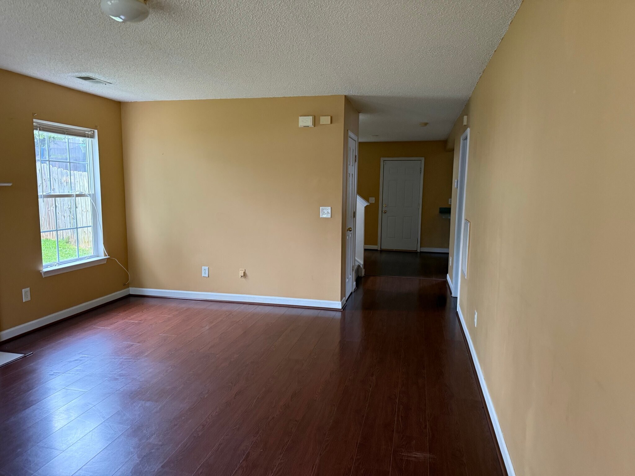 Building Photo - 3327 Buckvalley Dr
