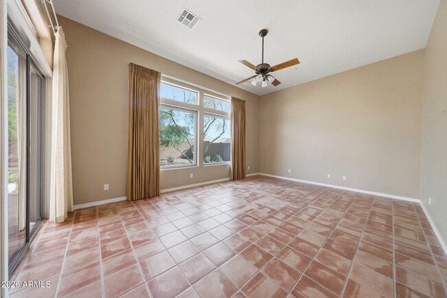 Building Photo - 2129 W Legends Way