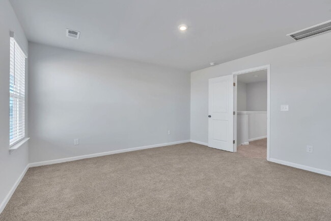 Building Photo - Brand-New 3BR/2.5BA Townhome with Garage in Greer ($1850/mo rent***)