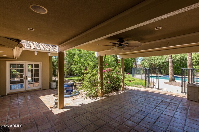 Building Photo - 49 Biltmore Estates Dr