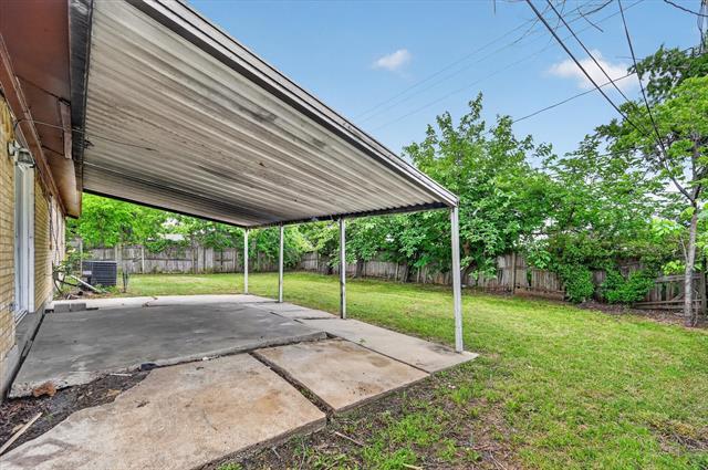 Building Photo - 1604 Homemaker Hills Dr