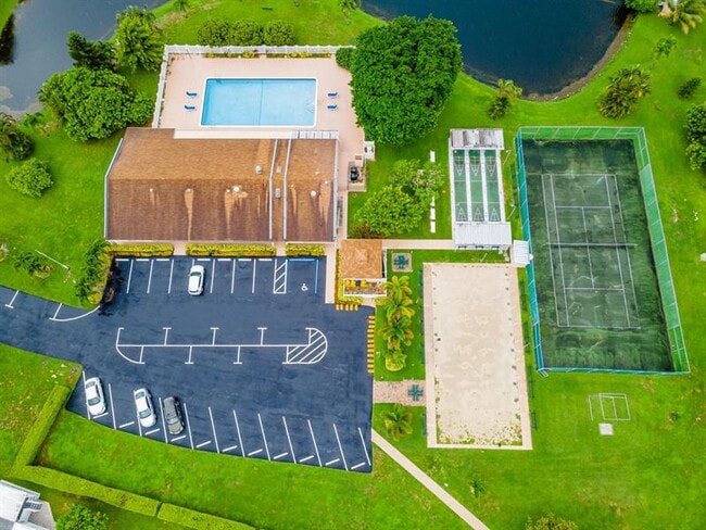 Building Photo - 5249 NW 4th Terrace