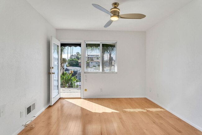 Building Photo - Great two story home in Pacific Beach close to the bay!