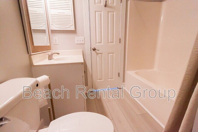 Building Photo - 4729 Wild Iris Dr