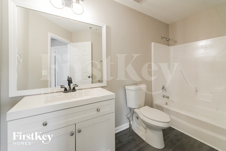 Building Photo - 87 Indian Hills Dr