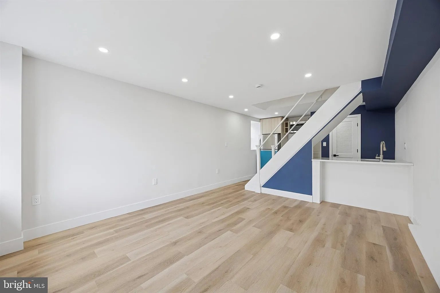 Building Photo - 4522 Baker St