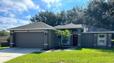 Building Photo - 912 Park Valley Cir