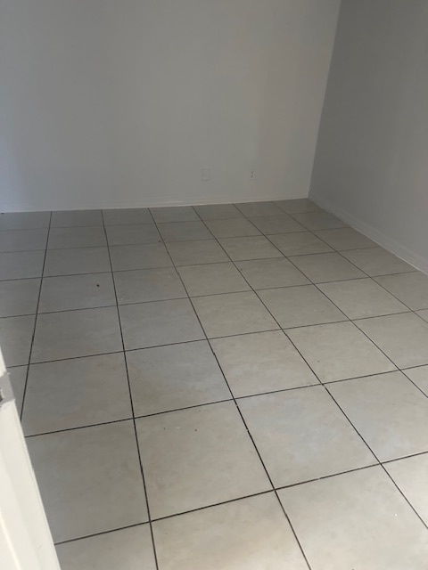 Building Photo - 2501 NW 56th Ave