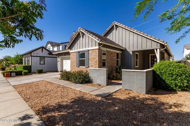 Building Photo - 22724 E Poco Calle