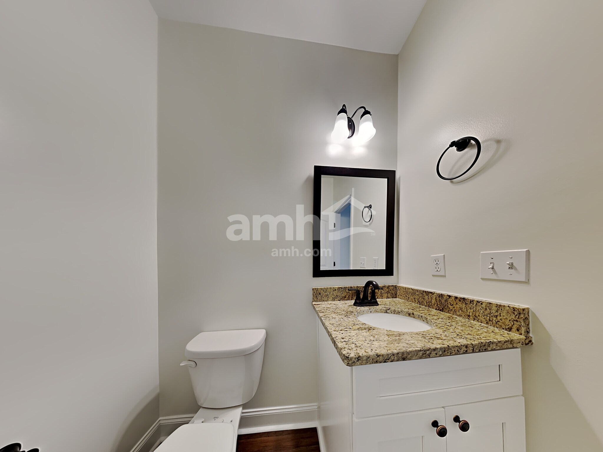 Building Photo - 44 Brookhill Ct