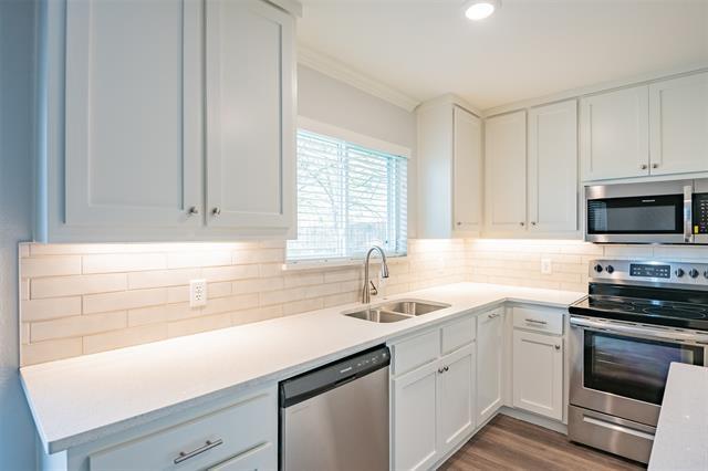Building Photo - 3462 Coronado Ct