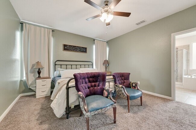 Building Photo - 444 Windsail Ln