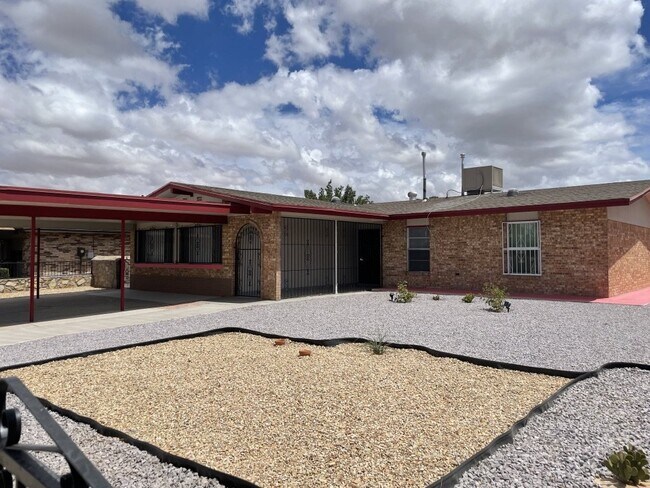 Building Photo - 10604 Fieldrock Ct