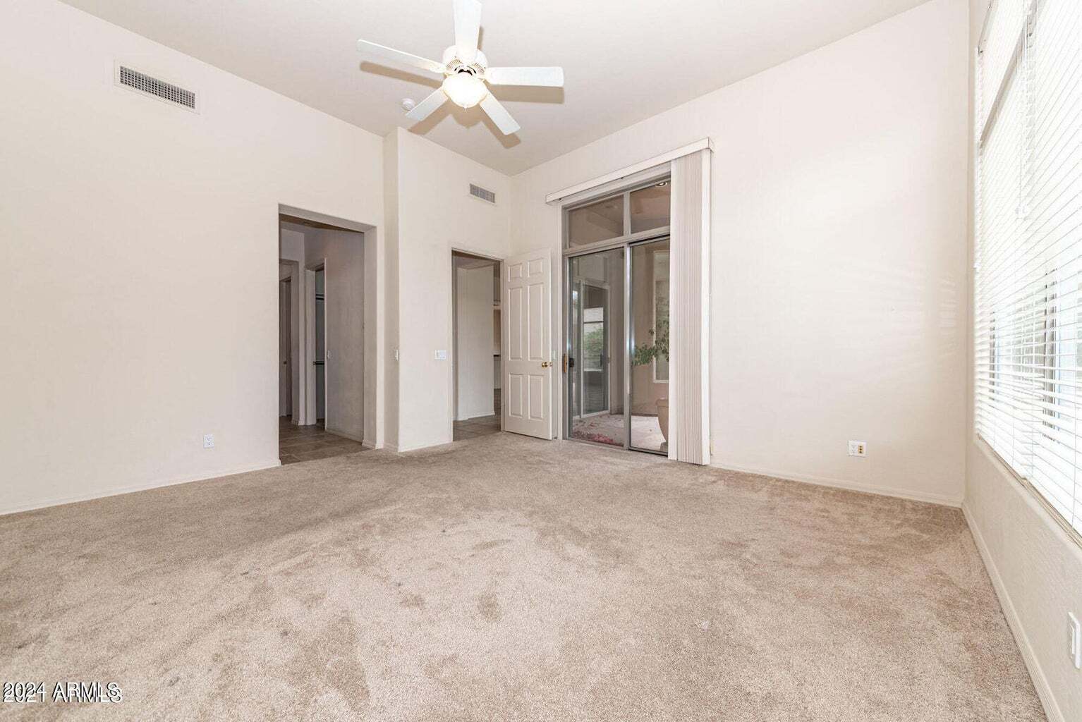 Building Photo - 11473 E Blanche Dr