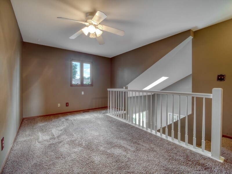 Building Photo - 1514 Peachtree Ln