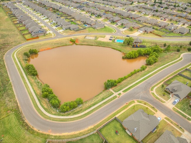 Building Photo - Newer Home + Deer Creek Schools + Storm Shelter