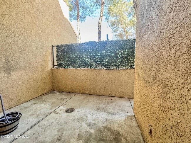 Building Photo - 7620 E Callisto Cir