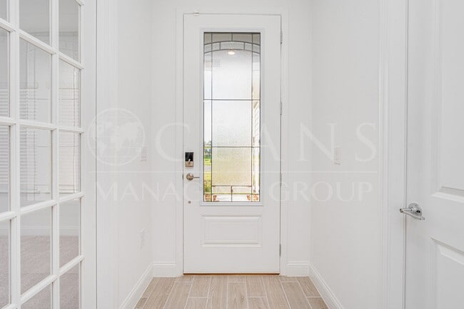 Building Photo - 3 Bedroom 2 Bath Home with office in Halifax Plantation