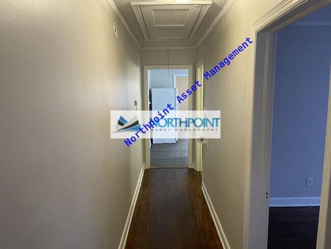 Building Photo - 3654 Kearney Ave