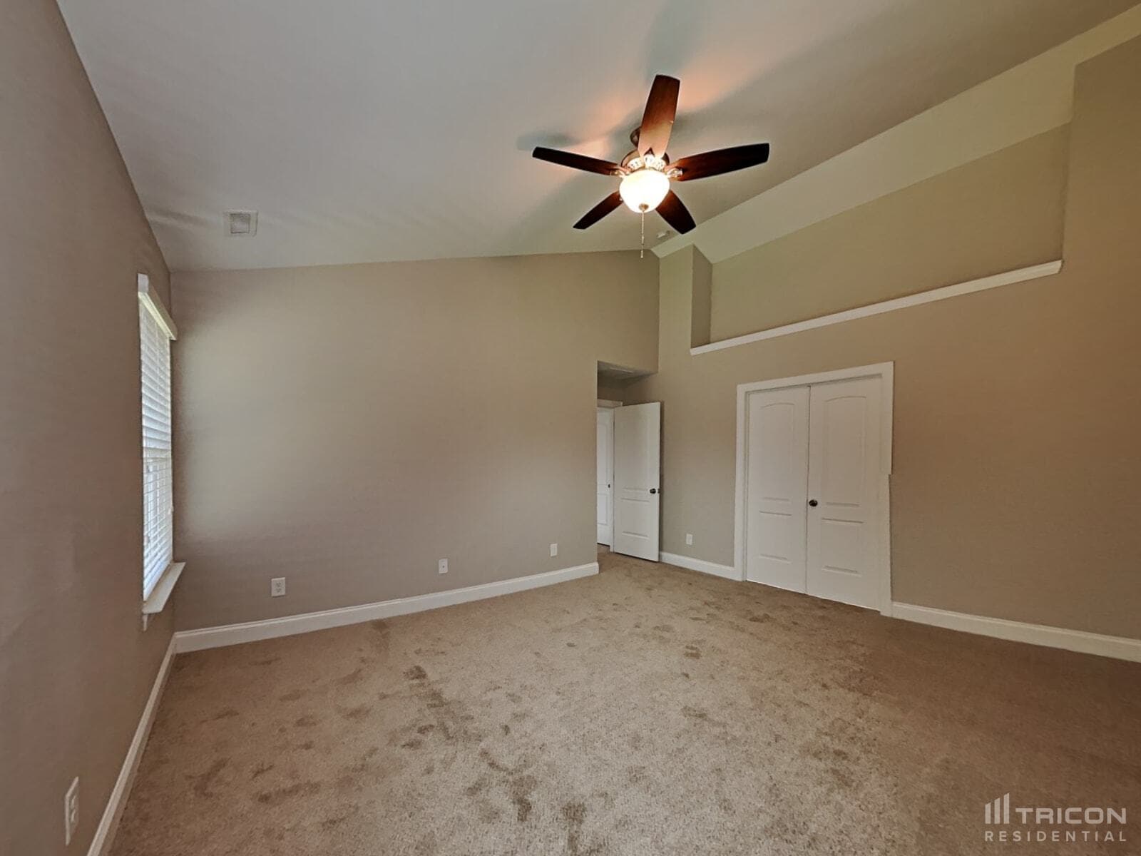 Building Photo - 2203 Wise Owl Dr