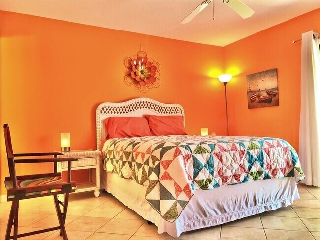 Building Photo - 2/2 Annual in 55+ Community Available May