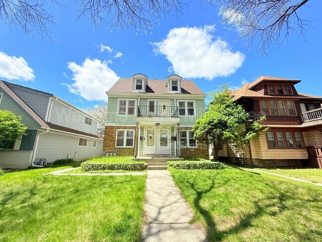 Building Photo - 2919 N 50th St