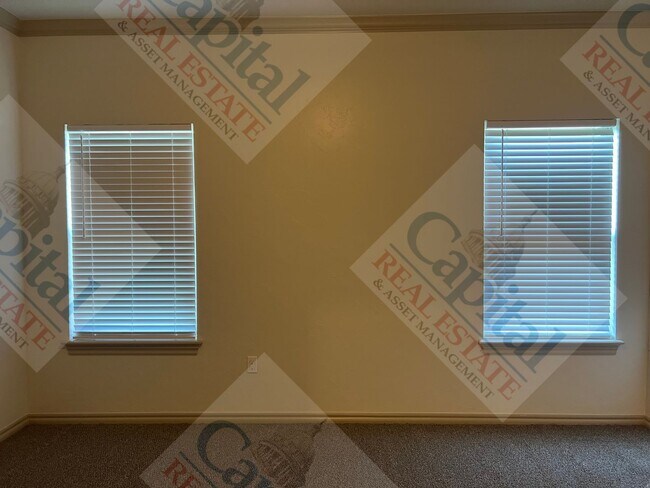 Building Photo - 20630 Frontier Pl