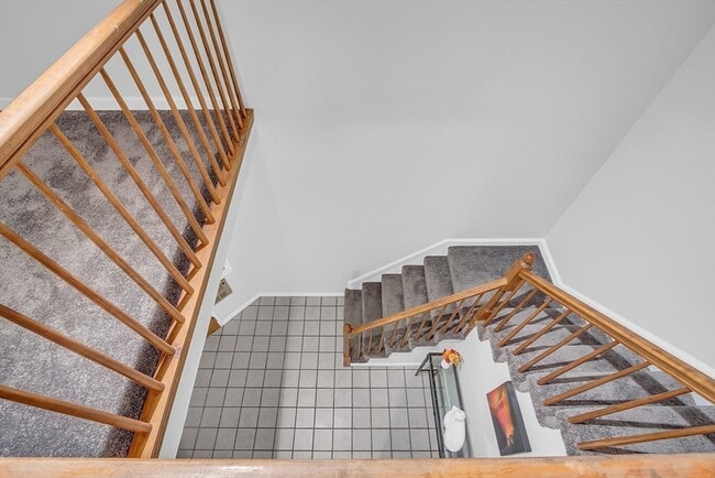 Building Photo - 200 Market St