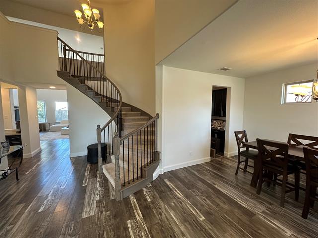 Building Photo - 5109 Rosewood Ln