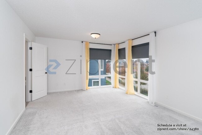 Building Photo - 7574 SE Blanton St