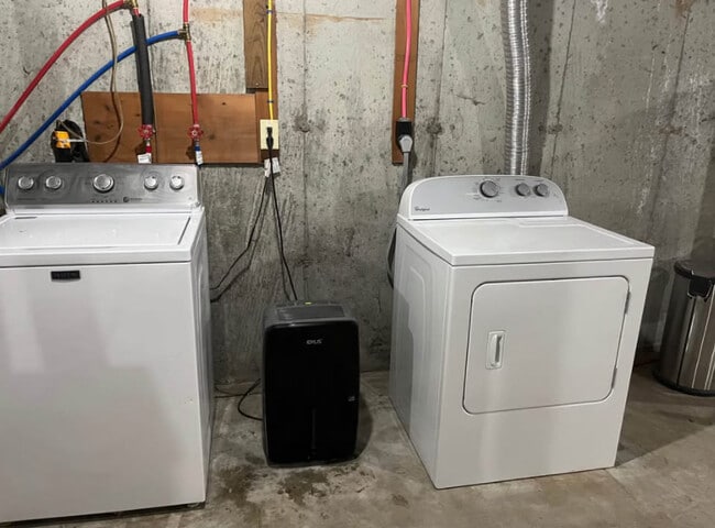 Building Photo - 240 Prospect St