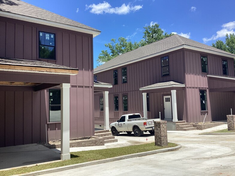 Building Photo - 2516 Richland St